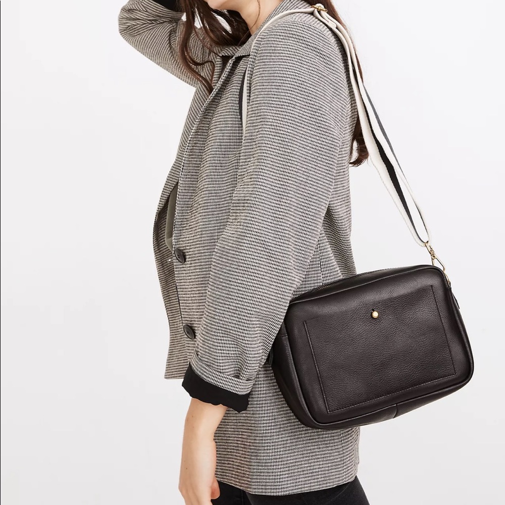 Madewell Large Transport Camera Bag in Black